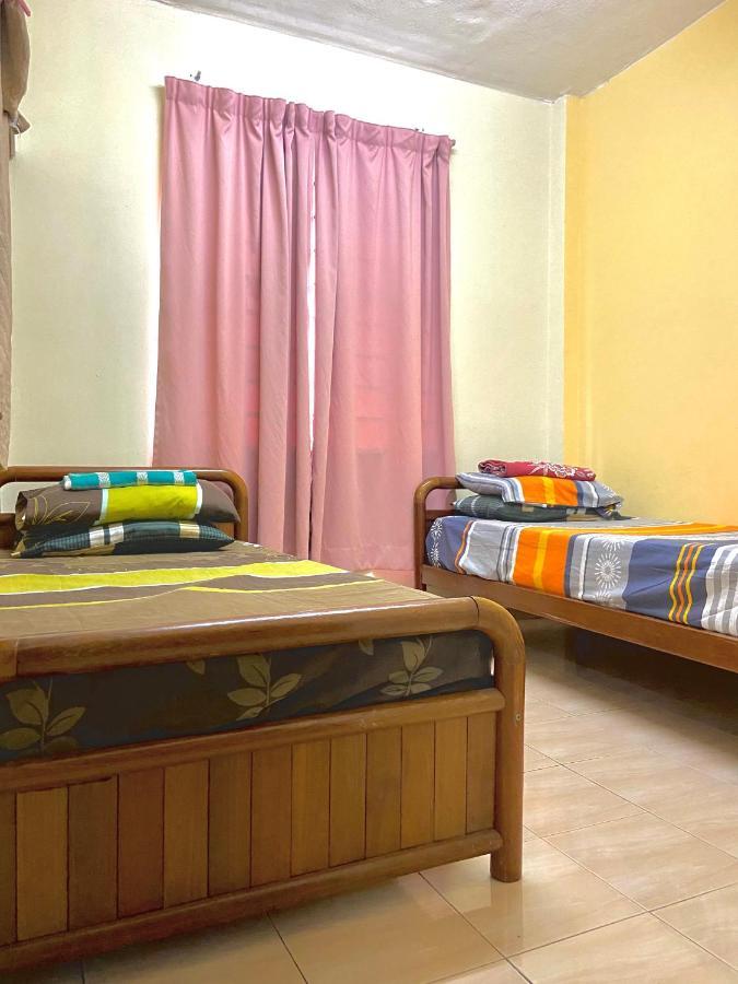 Smilez Homestay H102 & A306 At Pd Perdana Kondo Resort Port Dickson Kültér fotó