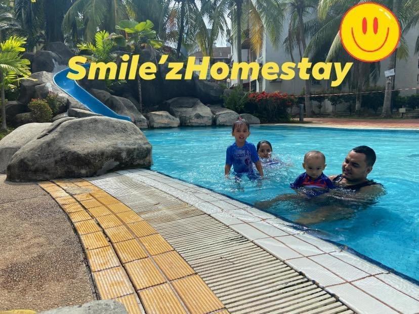 Smilez Homestay H102 & A306 At Pd Perdana Kondo Resort Port Dickson Kültér fotó